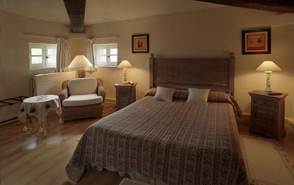 Chateau De Floure - Spa Et Piscine Exterieure Chauffee カルカソンヌ エクステリア 写真